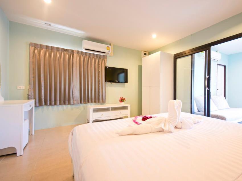 Oyo 345 The Click Guesthouse At Chalong Phuket Exterior photo