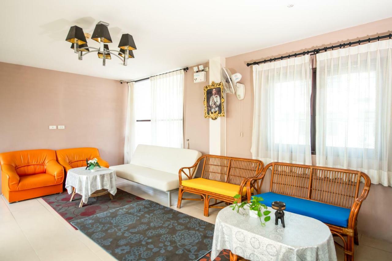 Oyo 345 The Click Guesthouse At Chalong Phuket Exterior photo